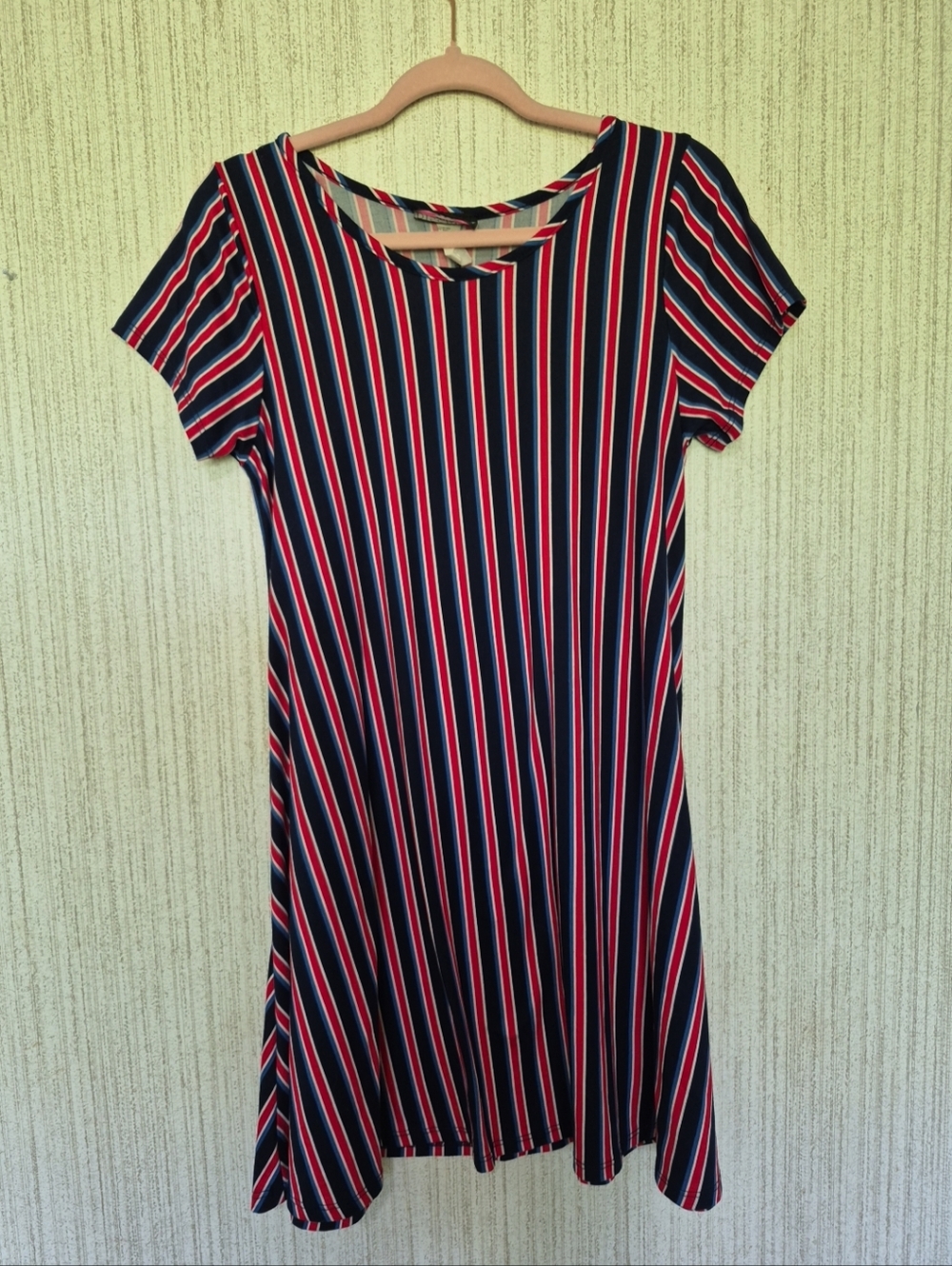 Discreet Size Large Blue And Red Striped Dress Stretchy